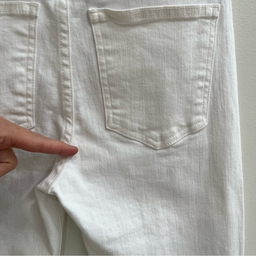 Veronica Beard Carly High Rise Kick Flare White Jeans Size 26/2 - Picture 12 of 13